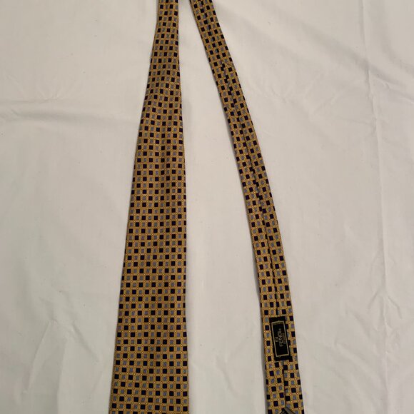 Fendi 100% silk tie - Picture 2 of 9